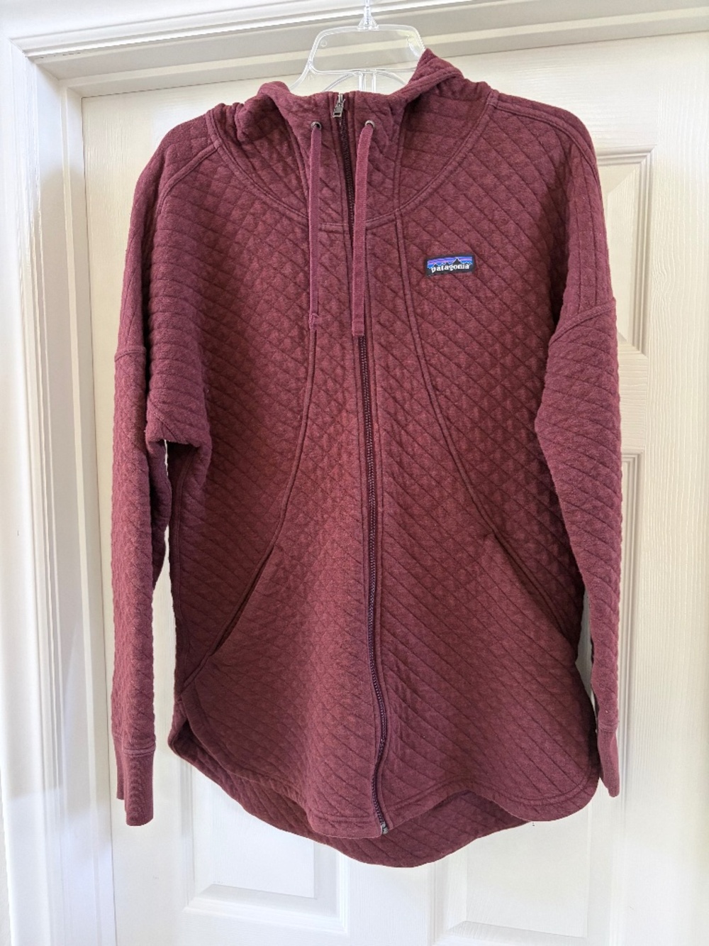Patagonia Quilted Cotton Women’s Burgundy Winter Zip-Up Jacket with Hoodie Large